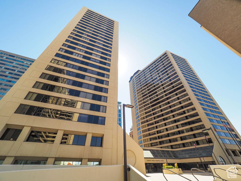 Image 49 of property listing at 44 W BROADWAY #2701, Salt Lake City, UT 84101