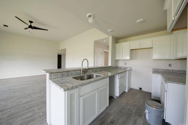 111 LLOYD HENDERSON Road, Beebe, AR 72012