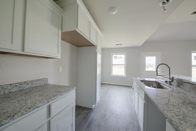 111 LLOYD HENDERSON Road, Beebe, AR 72012