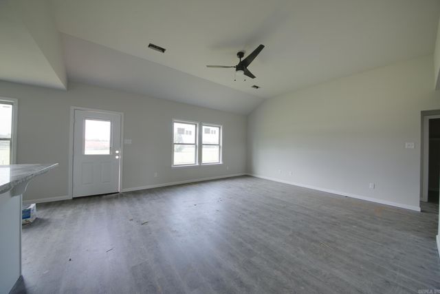 111 LLOYD HENDERSON Road, Beebe, AR 72012