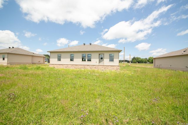 111 LLOYD HENDERSON Road, Beebe, AR 72012