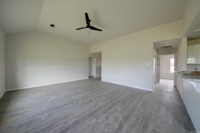 111 LLOYD HENDERSON Road, Beebe, AR 72012