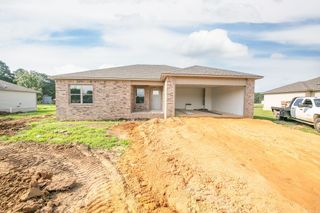 111 LLOYD HENDERSON Road, Beebe, AR 72012