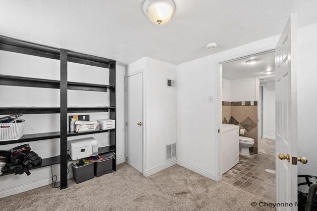 2001 E 22ND ST, Cheyenne, WY 82001