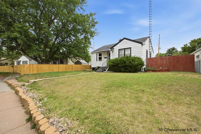 2001 E 22ND ST, Cheyenne, WY 82001