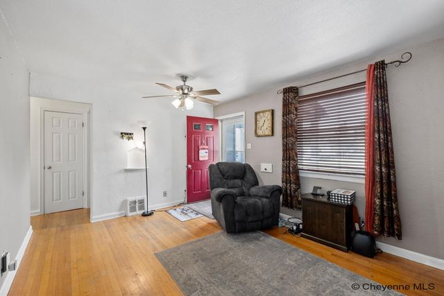 2001 E 22ND ST, Cheyenne, WY 82001
