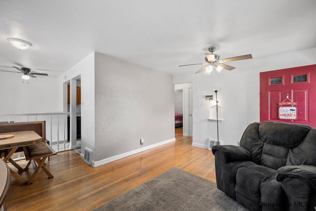 2001 E 22ND ST, Cheyenne, WY 82001