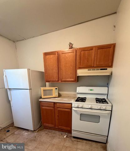 2519 LOYOLA SWAY, Baltimore, MD 21215