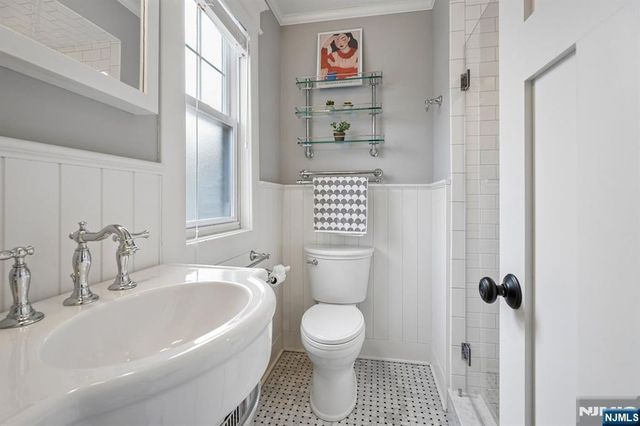 47 Northview Avenue, Montclair, NJ 07043