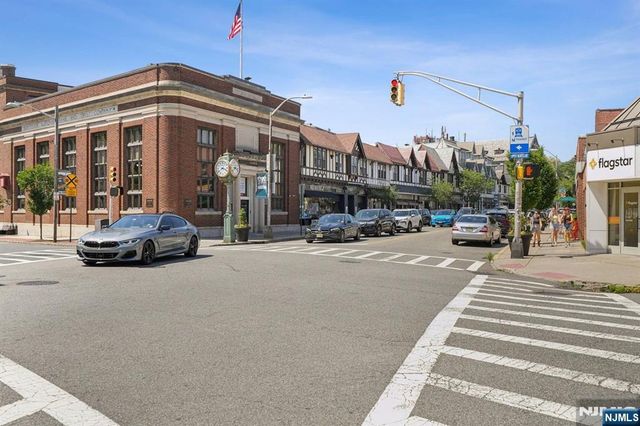 47 Northview Avenue, Montclair, NJ 07043