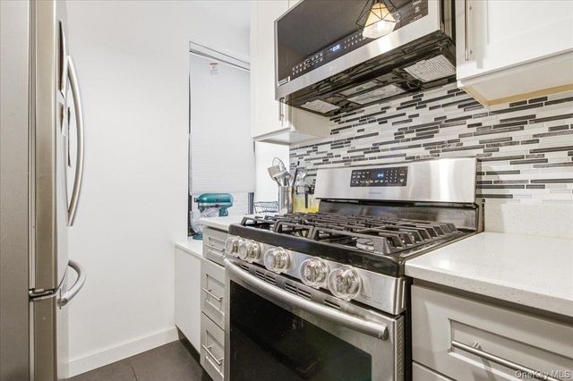 100-11 67th Road 103, Forest Hills, NY 11375