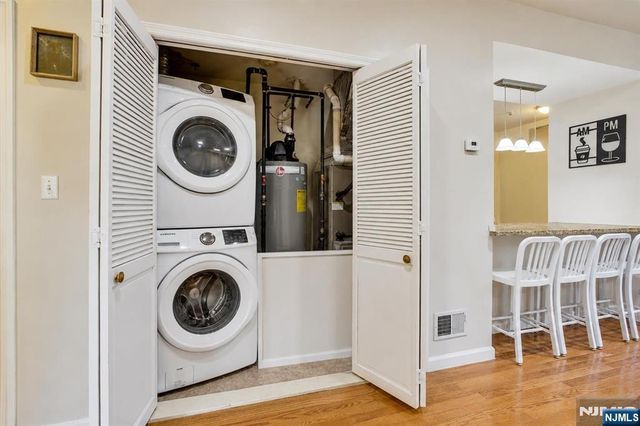 150 61st Street 2L, West New York, NJ 07093