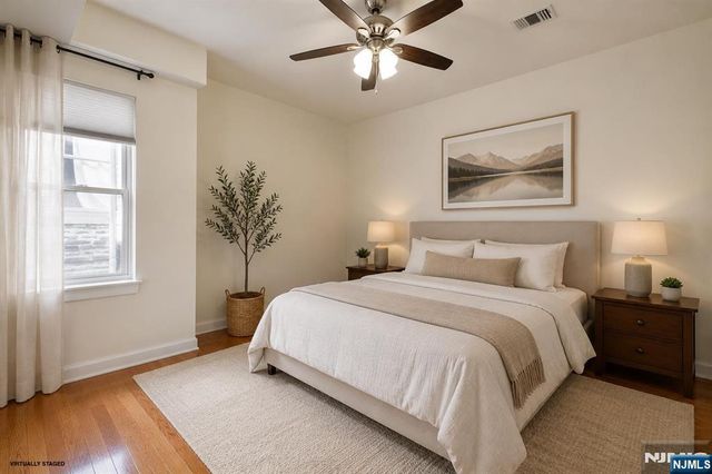 150 61st Street 2L, West New York, NJ 07093