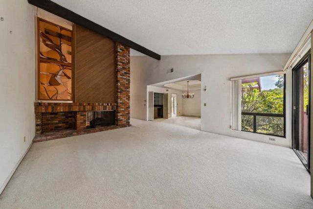 245 Loma Corta Drive, Solana Beach, CA 92075