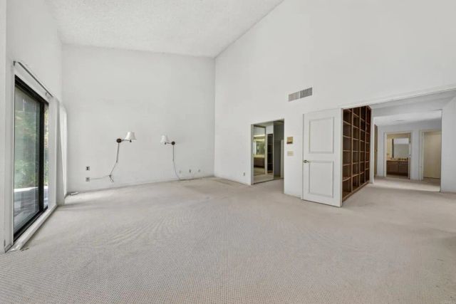 245 Loma Corta Drive, Solana Beach, CA 92075