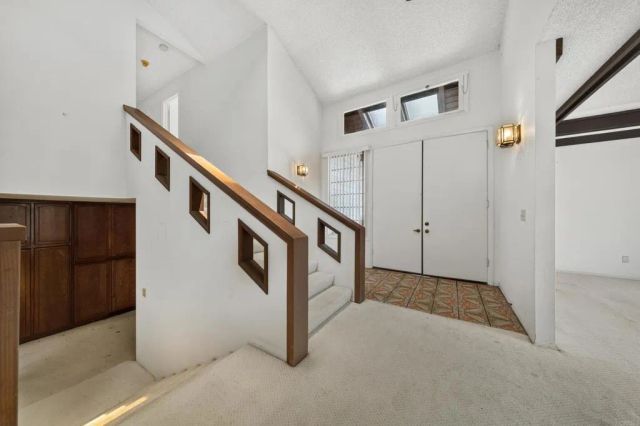 245 Loma Corta Drive, Solana Beach, CA 92075