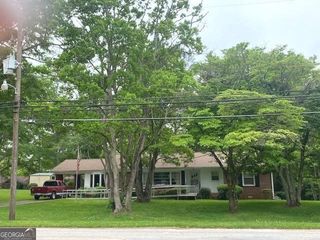 719 N 18th Street, Lanett, AL 36863