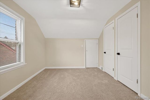 11684 Sussex Street, Detroit, MI 48227