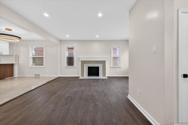 11684 Sussex Street, Detroit, MI 48227