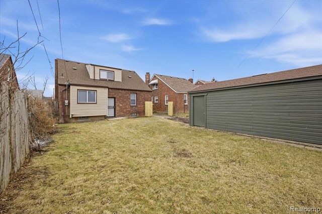 11684 Sussex Street, Detroit, MI 48227