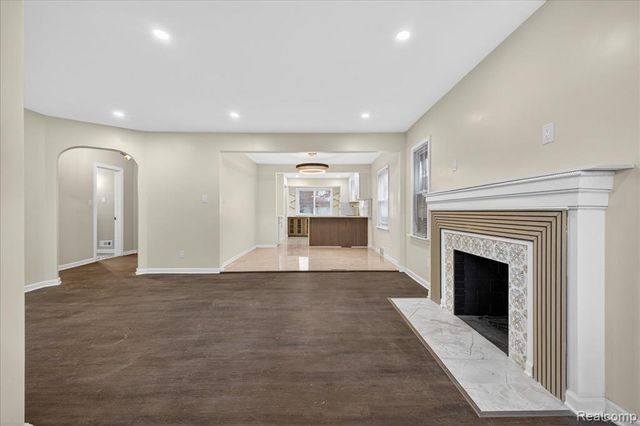 11684 Sussex Street, Detroit, MI 48227