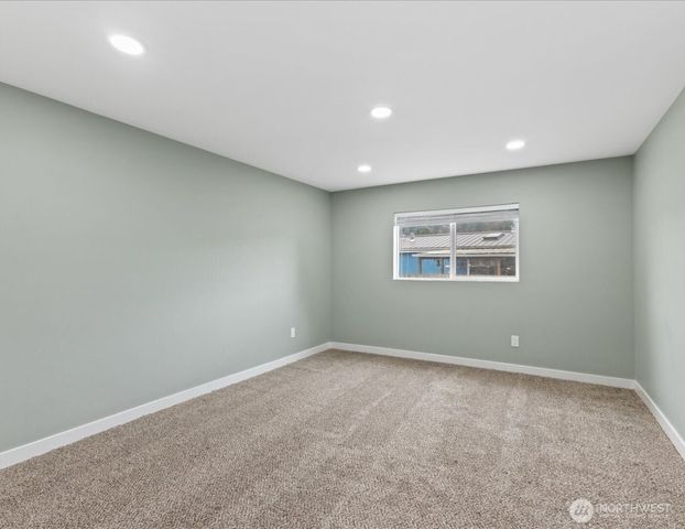 330 V Street SE, Auburn, WA 98002