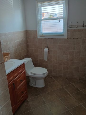 2913 N Nordica Avenue, Chicago, IL 60634