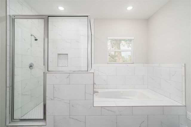 231 Mccormick Street, Columbus, TX 78934