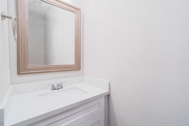 231 Mccormick Street, Columbus, TX 78934