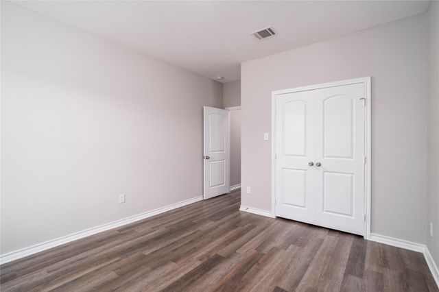 231 Mccormick Street, Columbus, TX 78934