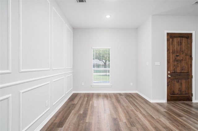 231 Mccormick Street, Columbus, TX 78934