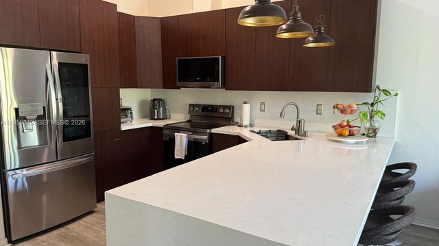 13839 SW 152nd Ter, Miami, FL 33177