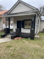 1055 Marine Street, Mobile, AL 36605
