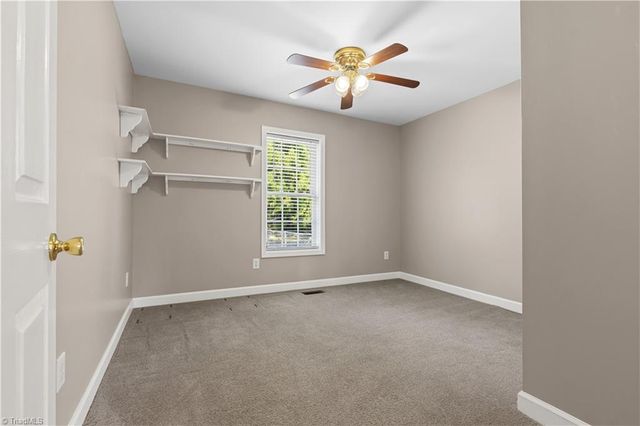 105 McCleskey Drive, Yadkinville, NC 27055