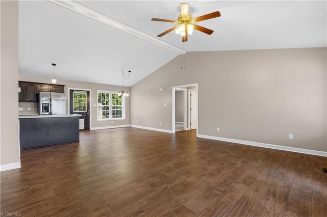 105 McCleskey Drive, Yadkinville, NC 27055