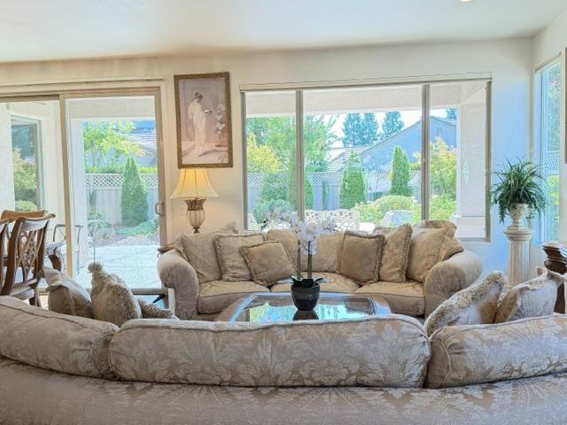 1140 Sun Flare Ct, Lincoln, CA 95648