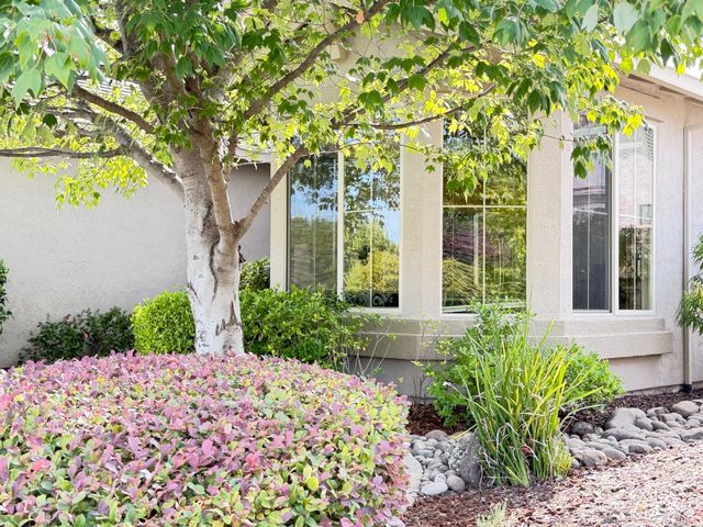 1140 Sun Flare Ct, Lincoln, CA 95648