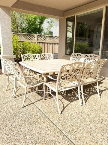 1140 Sun Flare Ct, Lincoln, CA 95648