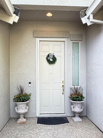 1140 Sun Flare Ct, Lincoln, CA 95648