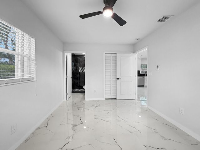 2030 NE 1st Lane, Boynton Beach, FL 33435