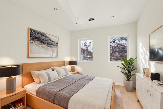 455 Summer St 455, Arlington, MA 02474