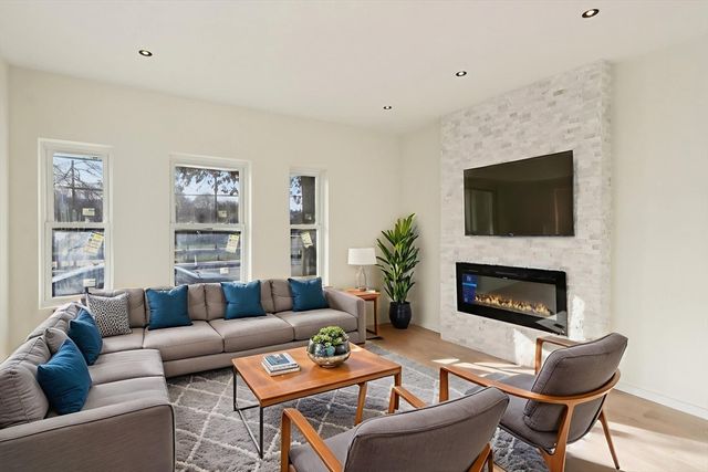 455 Summer St 455, Arlington, MA 02474