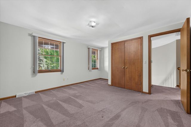 8441 Sarah Lane, Grosse Ile, MI 48138