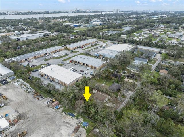 1137 Cave AVE, Holly Hill, FL 32117