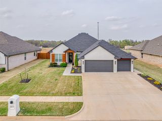 1231 NW 17th Place, Newcastle, OK 73065