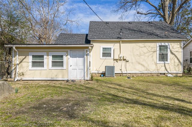 4520 Spradling Avenue, Fort Smith, AR 72904