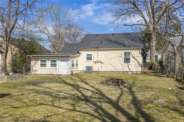 4520 Spradling Avenue, Fort Smith, AR 72904