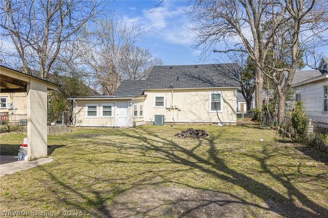 4520 Spradling Avenue, Fort Smith, AR 72904