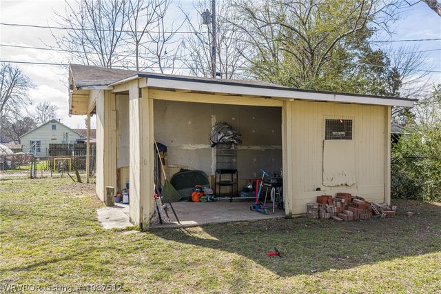 4520 Spradling Avenue, Fort Smith, AR 72904