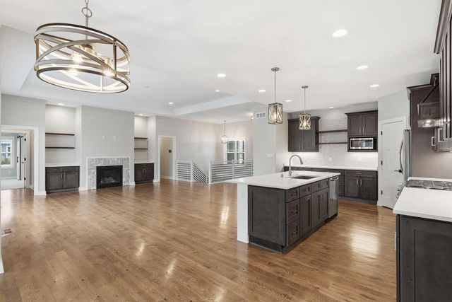 W229N3655 Sterling COURT, Pewaukee, WI 53072